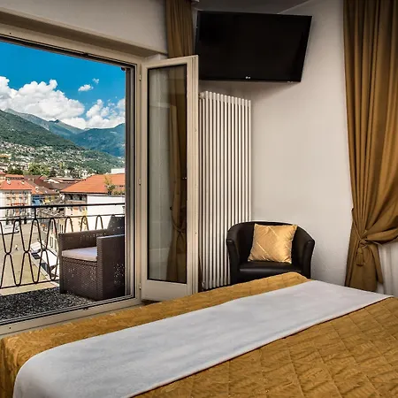Dell'angelo 3* Locarno
