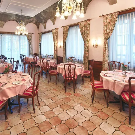 Dell'angelo Szálloda 3*